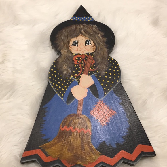 Hand Painted Wooden Witch! - Picture 3 of 5